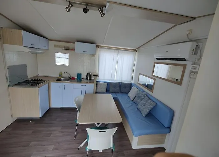 Apartma Valce * Згорнье-Шкофье